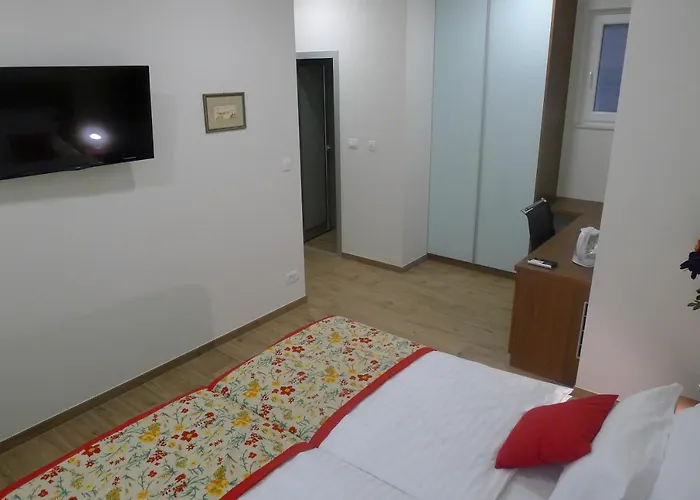 Centre Zlatan Rooms&studio Nocleg ze śniadaniem Split