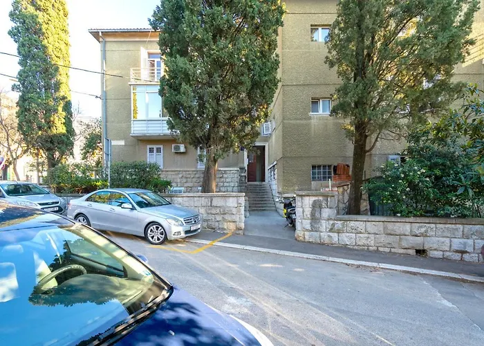 Centre Zlatan Rooms&studio 3* ספליט